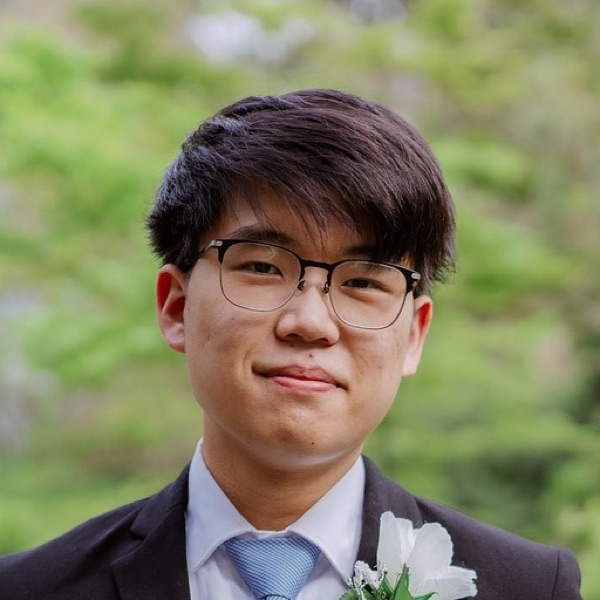Steven Luo